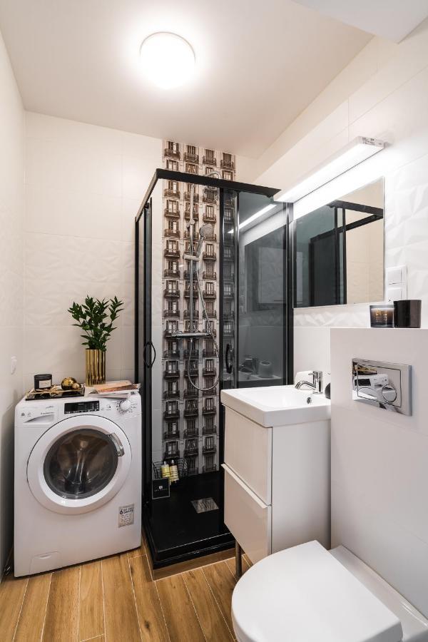 Piedmont Studio - Loftaffair Apartment Krakow Bagian luar foto